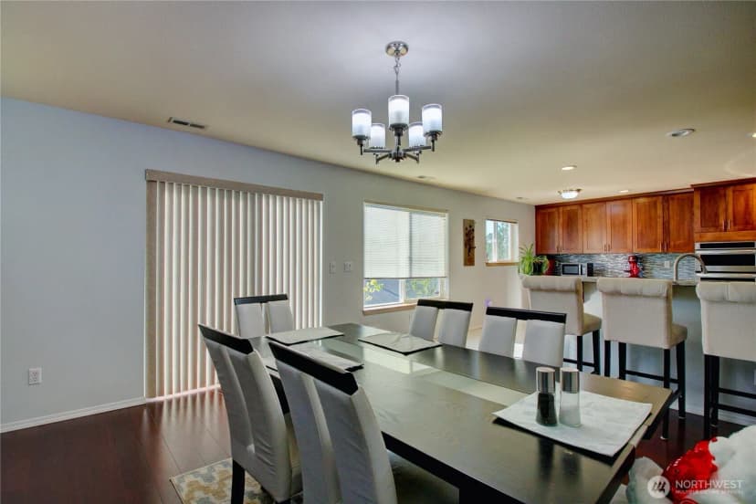 Property photo for 4651 Nooksack Loop, Mount Vernon photo 9