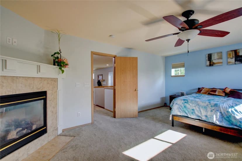 Property photo for 4651 Nooksack Loop, Mount Vernon photo 16