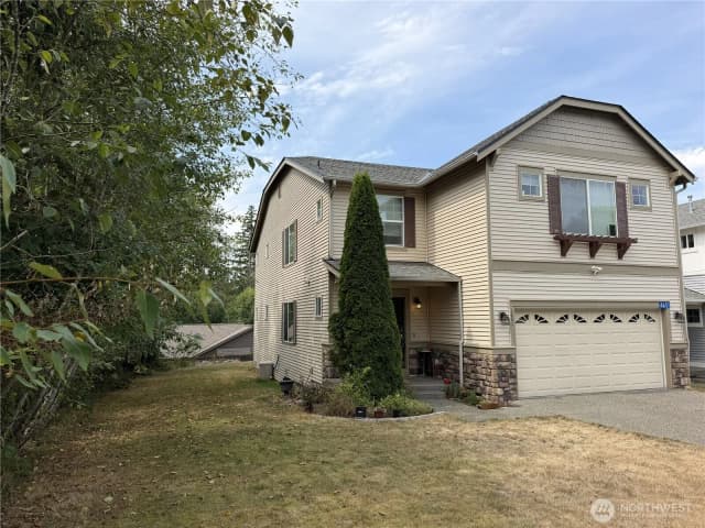 Property photo for 4651 Nooksack Loop, Mount Vernon