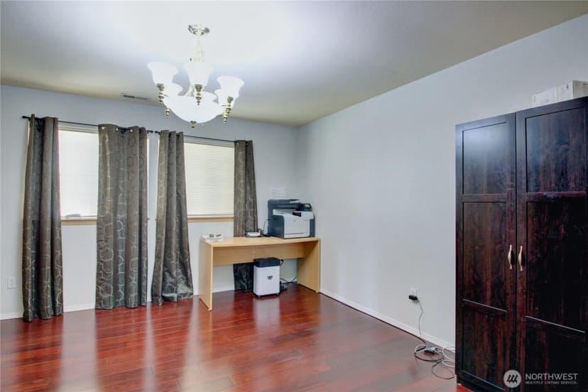 Property photo for 4651 Nooksack Loop, Mount Vernon photo 3