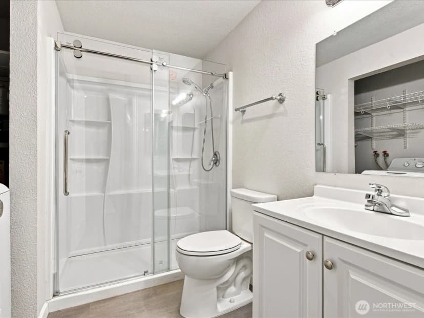 Property photo for 9484 Redmond-woodinville Road Ne #c204, Redmond photo 16