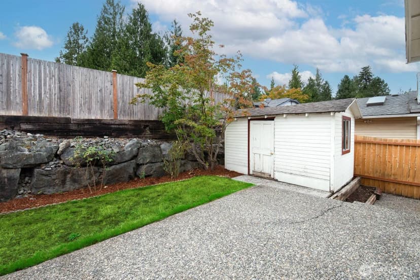 Property photo for 10610 4th Drive Se, Everett photo 20