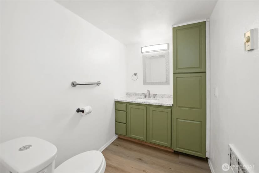 Property photo for 1720 2nd Street, Cosmopolis photo 8