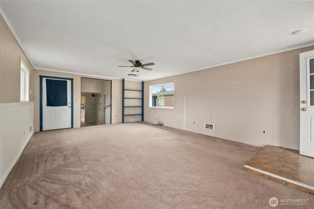 Property photo for 1720 2nd Street, Cosmopolis photo 5