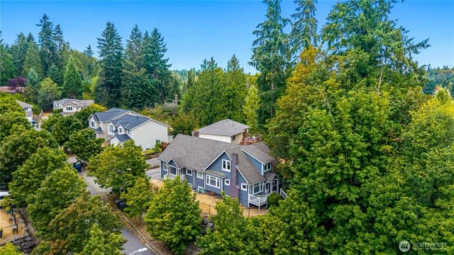 Property photo for 1319 196th Place Se, Bothell