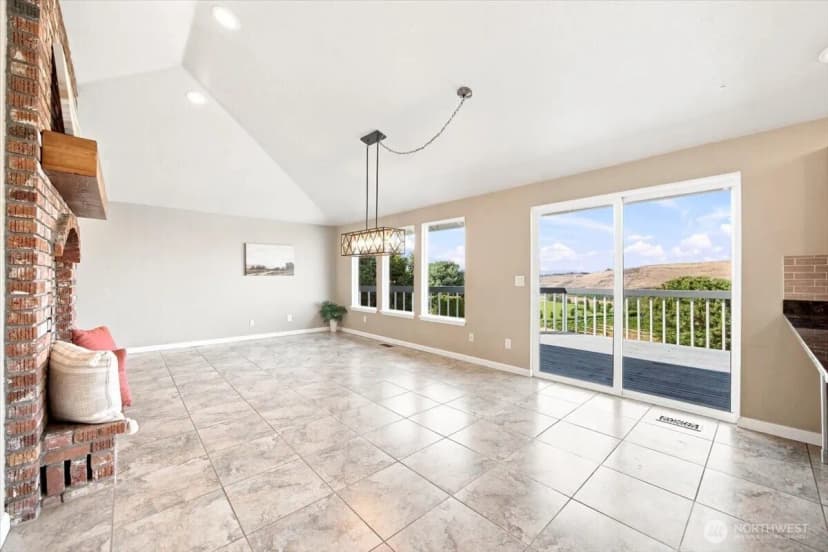Property photo for 1104 N Fellows Drive, Yakima photo 23