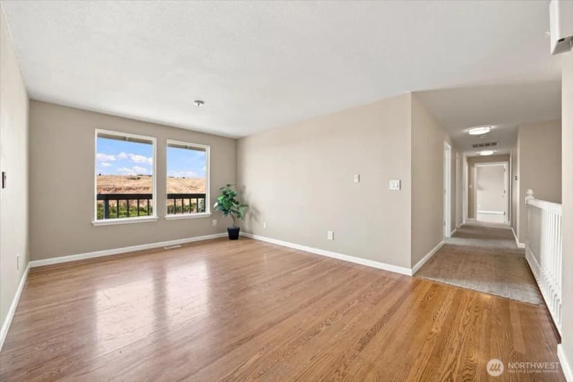 Property photo for 1104 N Fellows Drive, Yakima photo 15