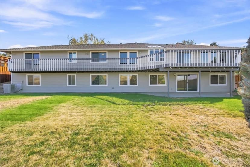 Property photo for 1104 N Fellows Drive, Yakima photo 36