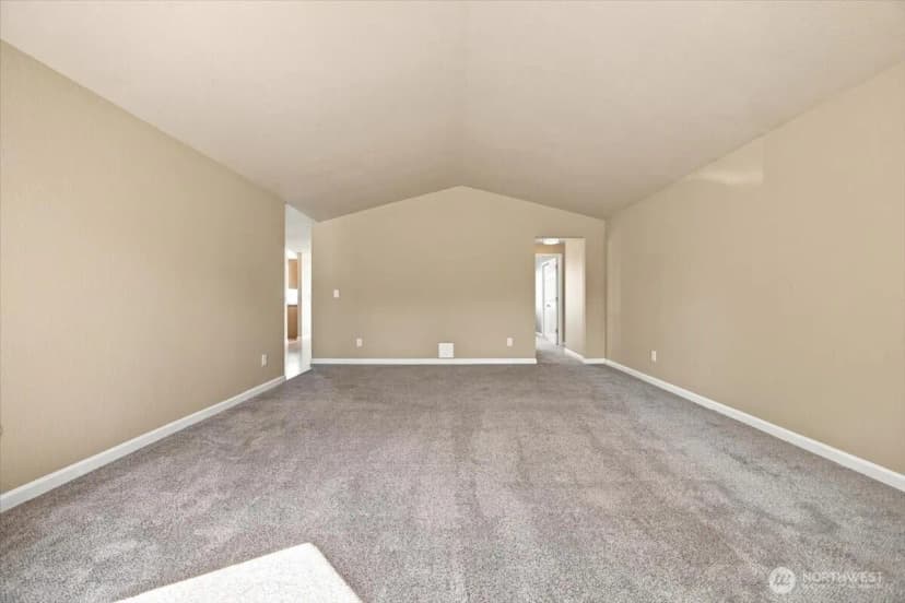 Property photo for 1104 N Fellows Drive, Yakima photo 6