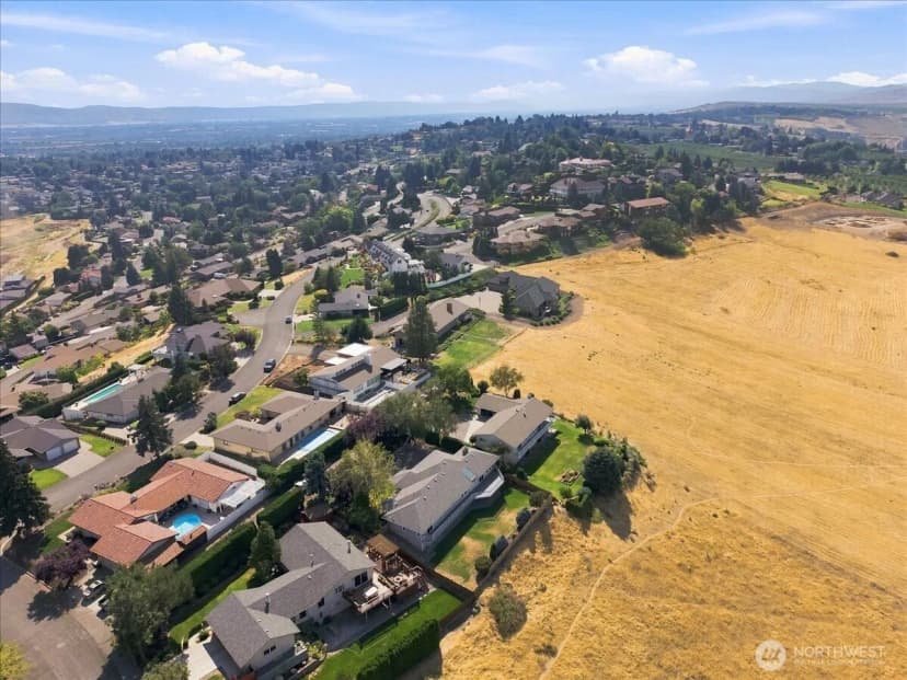 Property photo for 1104 N Fellows Drive, Yakima photo 38