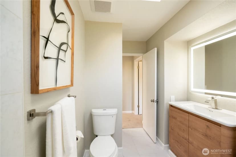 Property photo for 15210 Gibralter Road, Anacortes photo 9