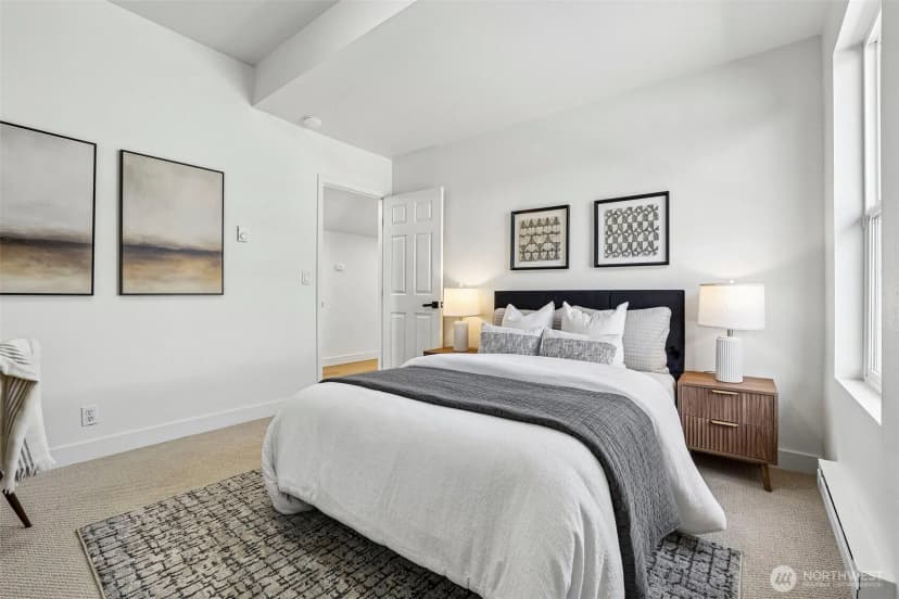 Property photo for 4205 34th Avenue S, Seattle photo 15