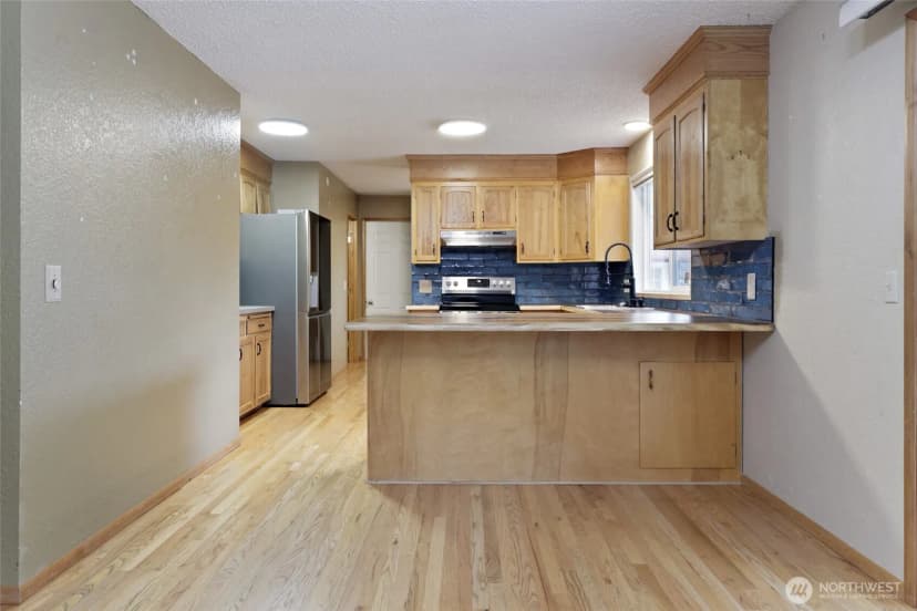 Property photo for 102 W Adams Avenue, Morton photo 7