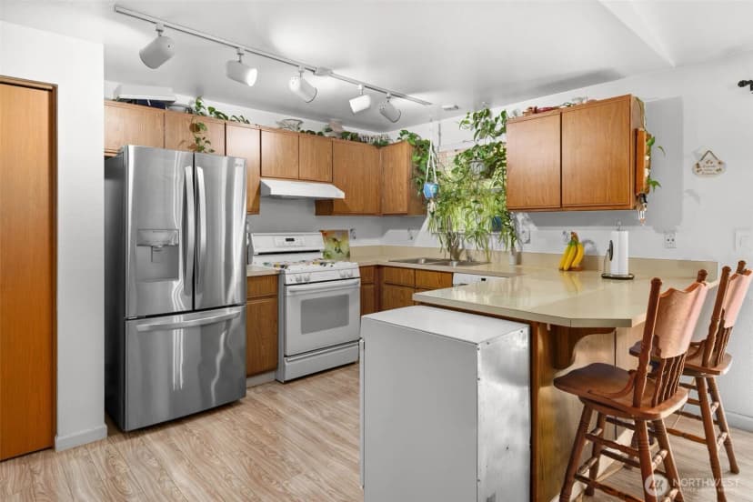Property photo for 20608 116th Street Ct. E, Bonney Lake photo 9