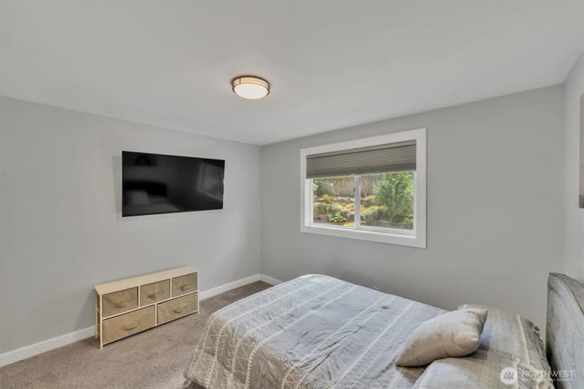 Property photo for 4417 Somerset Lane, Kent photo 31