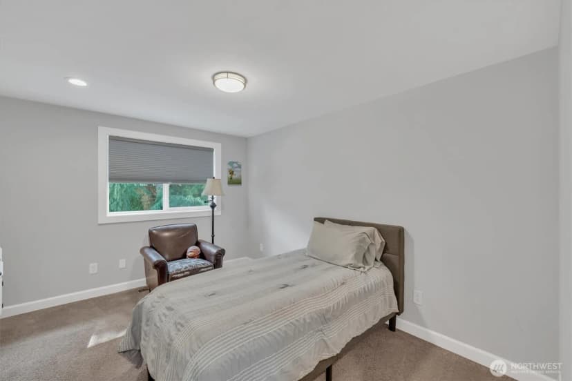 Property photo for 4417 Somerset Lane, Kent photo 27