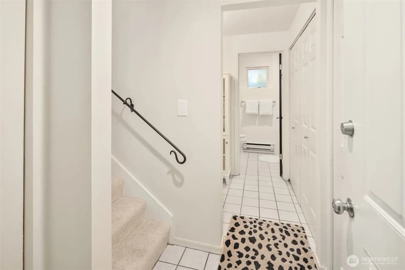 Property photo for 1915 42nd Avenue E #3, Seattle photo 21