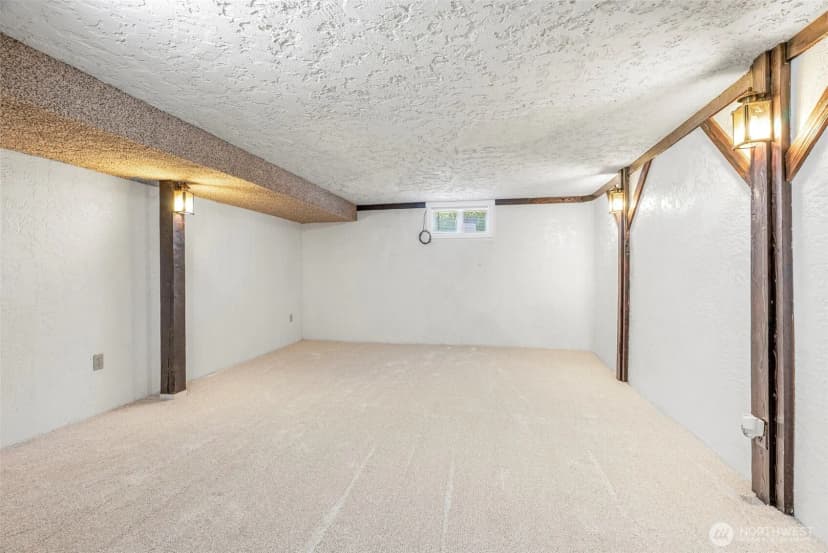 Property photo for 2205 Ocean Beach Highway, Longview photo 20