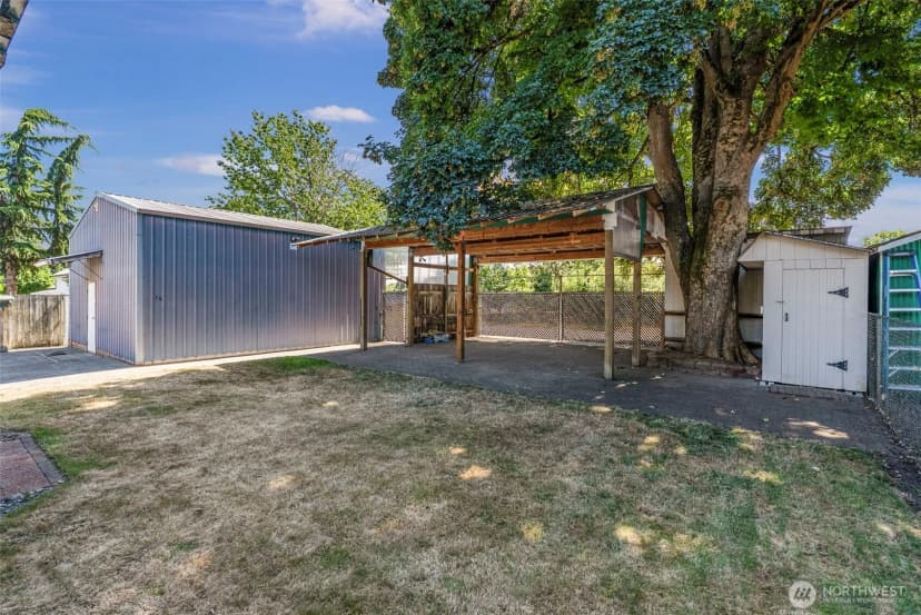 Property photo for 2205 Ocean Beach Highway, Longview photo 30