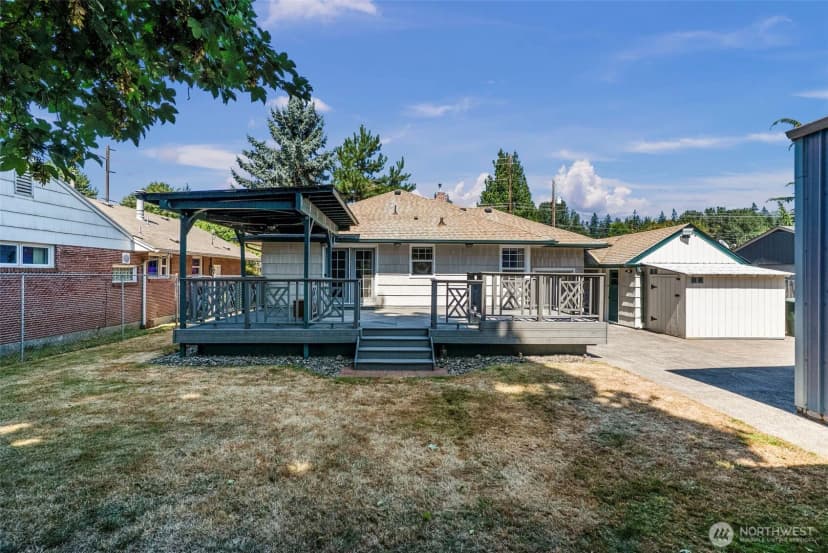 Property photo for 2205 Ocean Beach Highway, Longview photo 27