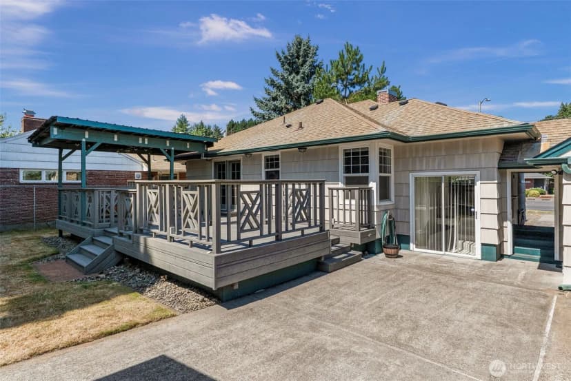 Property photo for 2205 Ocean Beach Highway, Longview photo 26