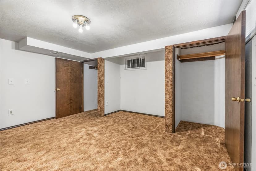 Property photo for 2205 Ocean Beach Highway, Longview photo 24