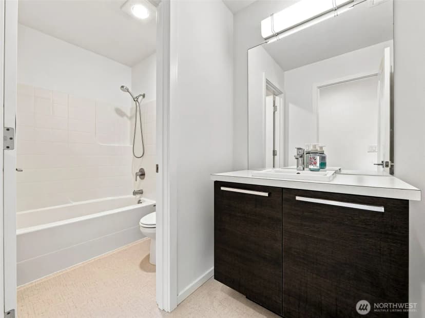 Property photo for 32976 Cedar Avenue Se, Black Diamond photo 31