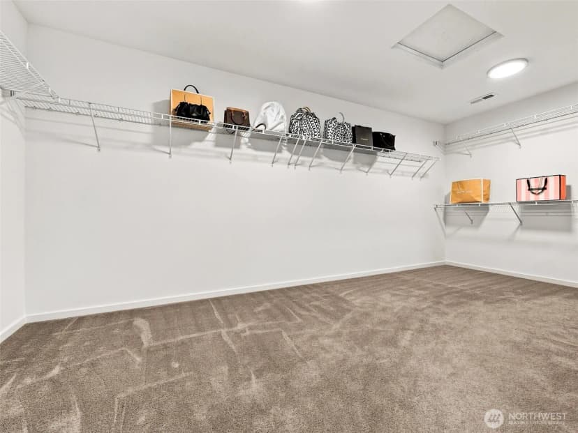 Property photo for 32976 Cedar Avenue Se, Black Diamond photo 26
