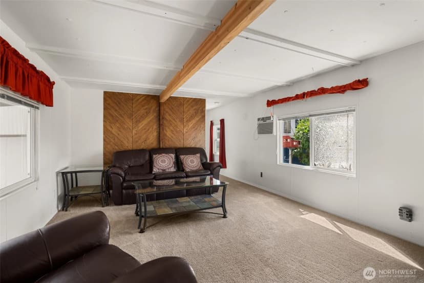 Property photo for 4707 Black Lake Belmore Road Sw #34, Olympia photo 6