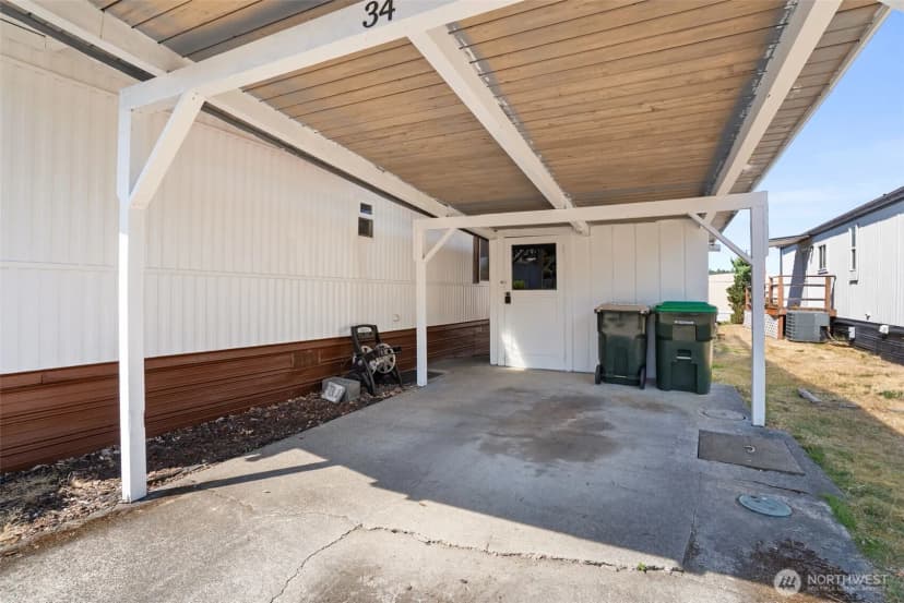 Property photo for 4707 Black Lake Belmore Road Sw #34, Olympia photo 17