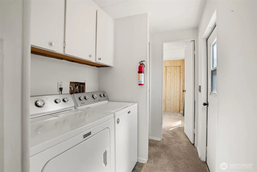 Property photo for 4707 Black Lake Belmore Road Sw #34, Olympia photo 16