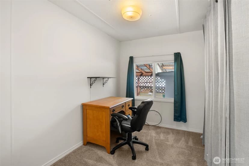 Property photo for 4707 Black Lake Belmore Road Sw #34, Olympia photo 15