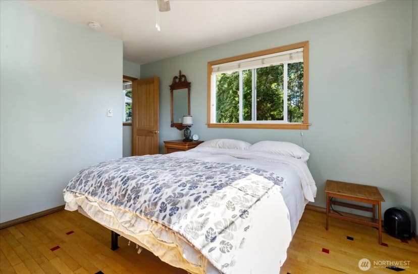 Property photo for 1002 Carl Avenue, Oak Harbor photo 21