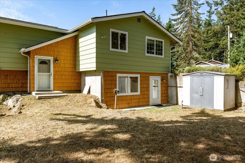 Property photo for 1002 Carl Avenue, Oak Harbor photo 33