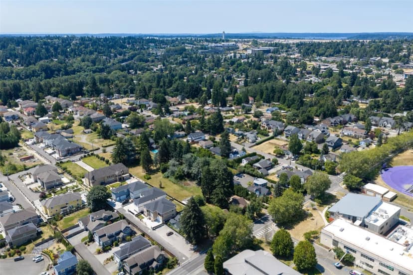 Property photo for 4624 S 146th Street, Tukwila photo 15