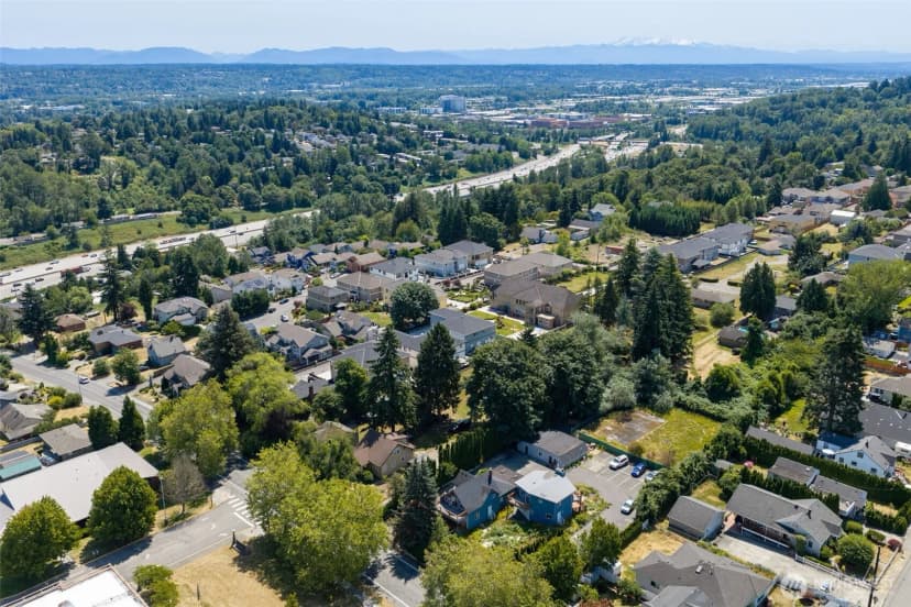 Property photo for 4624 S 146th Street, Tukwila photo 18
