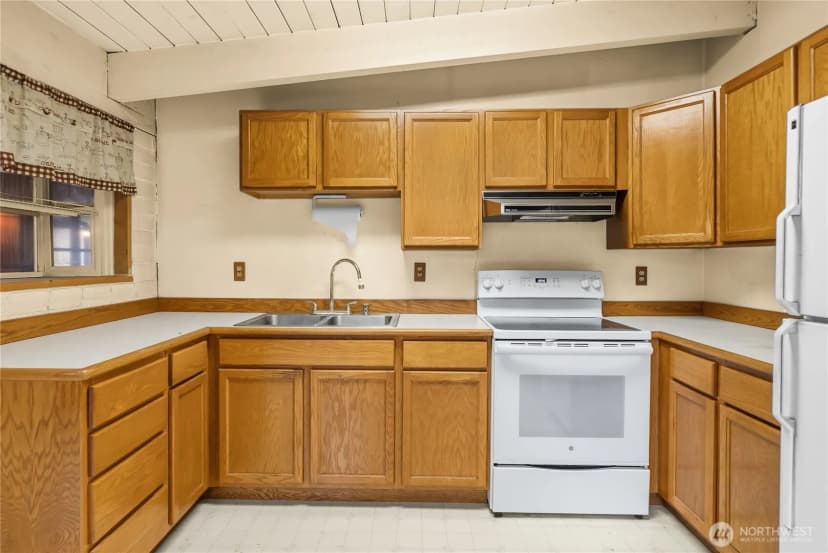 Property photo for 32425 46th Place S, Auburn photo 17