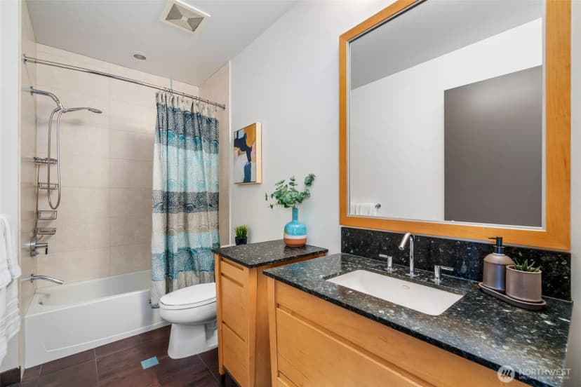 Property photo for 2033 2nd Avenue #1507, Seattle photo 20