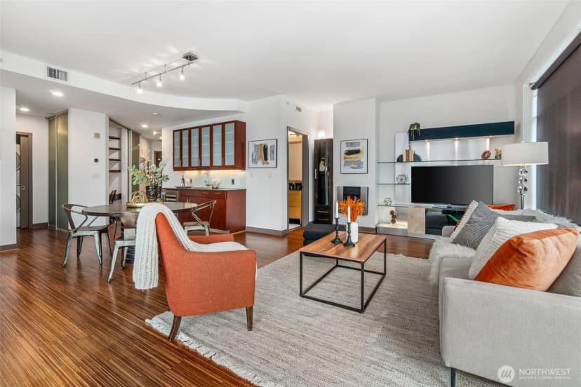 Property photo for 2033 2nd Avenue #1507, Seattle photo 6