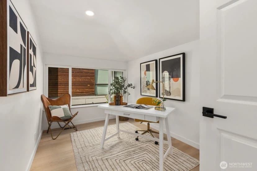 Property photo for 1510 Bradner Place S, Seattle photo 13