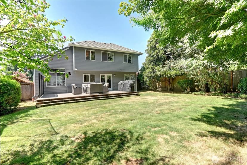 Property photo for 14918 89th Place Ne, Kenmore photo 29