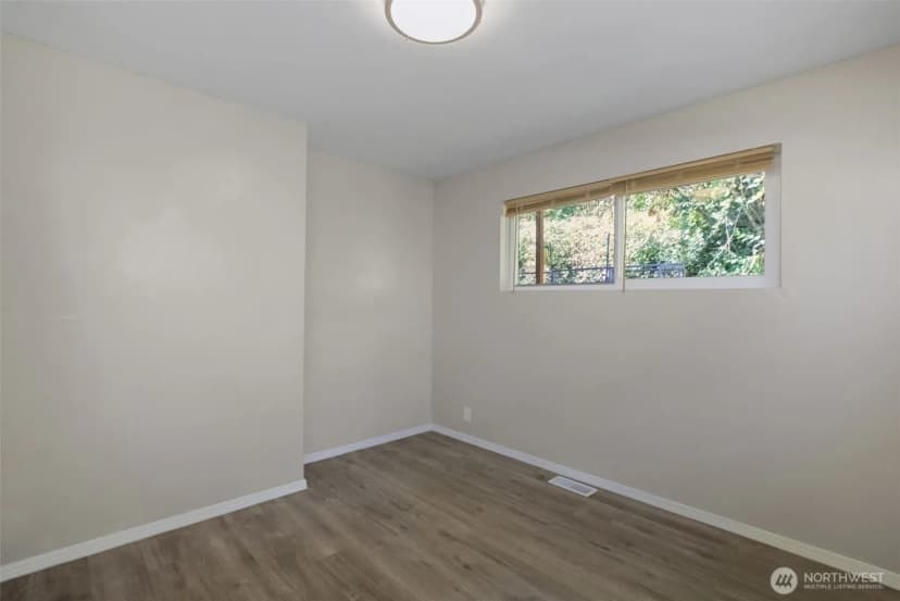 Property photo for 12715 Se Green Valley Road, Auburn photo 14