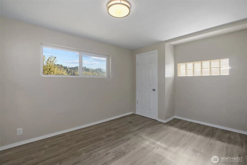 Property photo for 12715 Se Green Valley Road, Auburn photo 17