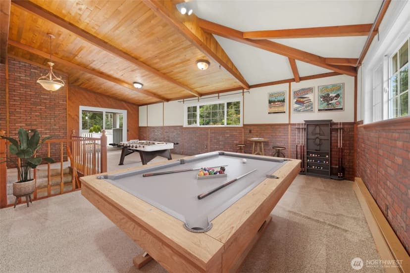 Property photo for 824 Ne 194th Street, Shoreline photo 15