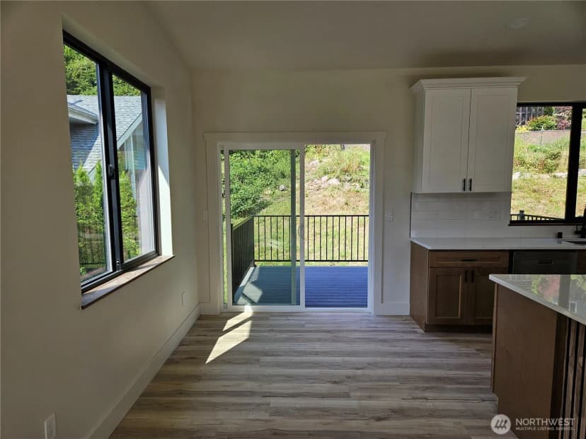 Property photo for 647 Rainbow Drive, Sedro Woolley photo 12
