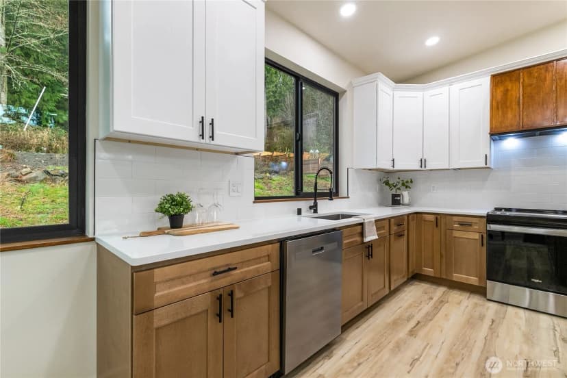 Property photo for 647 Rainbow Drive, Sedro Woolley photo 10