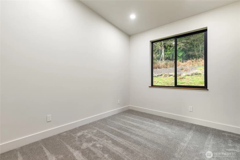 Property photo for 647 Rainbow Drive, Sedro Woolley photo 30
