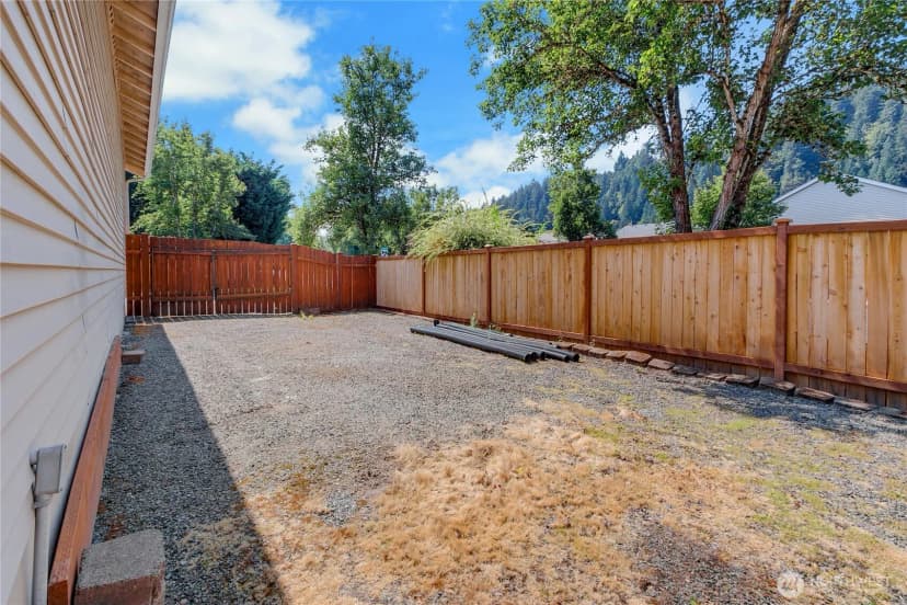 Property photo for 13714 143rd Avenue E, Orting photo 38