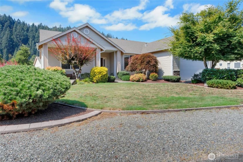 Property photo for 13714 143rd Avenue E, Orting photo 3