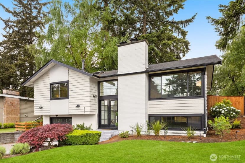 Property photo for 627 166th Avenue Ne, Bellevue photo 25